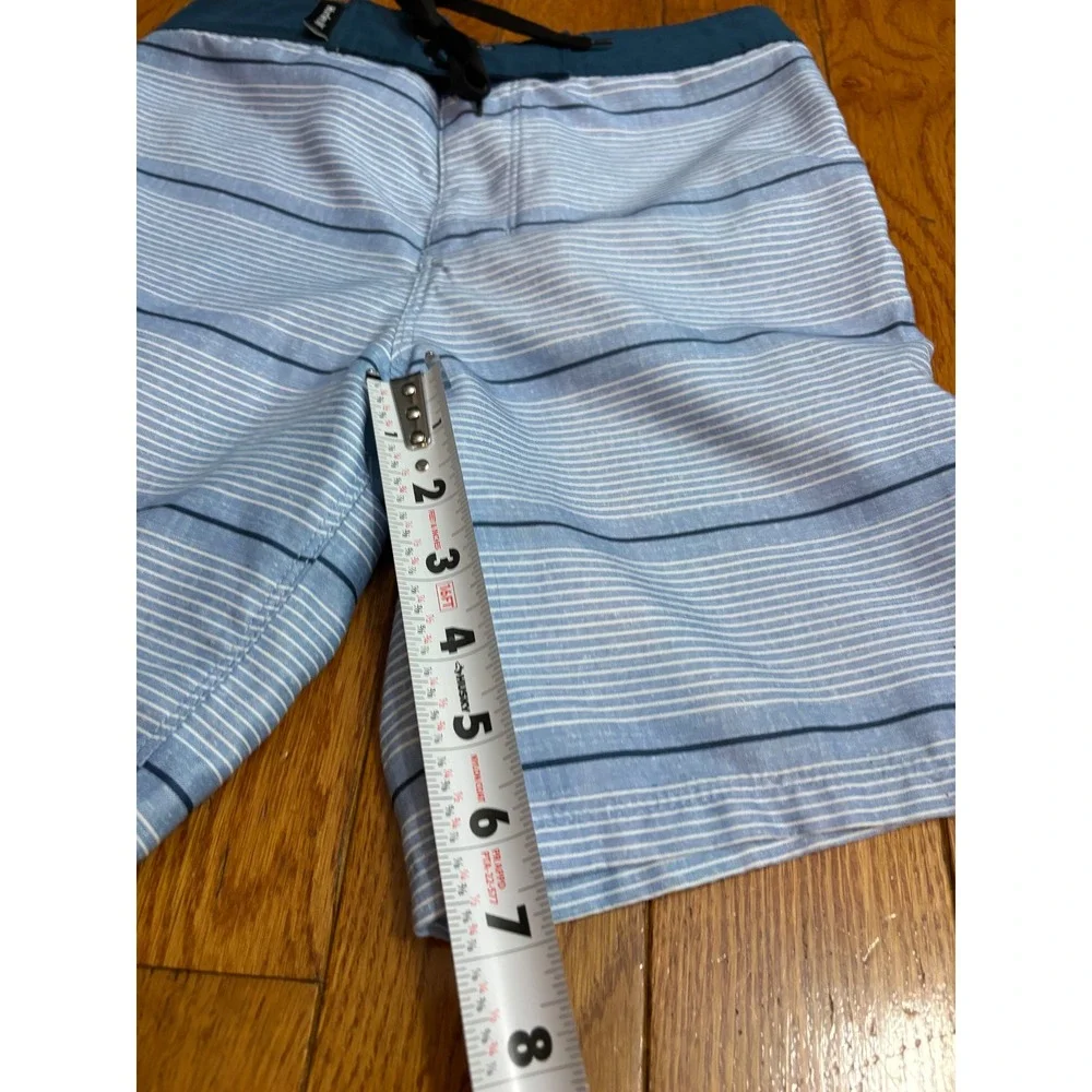 Hurley Boys Blue Striped Board Shorts beach vacation Swim Trunks Size 8/24
